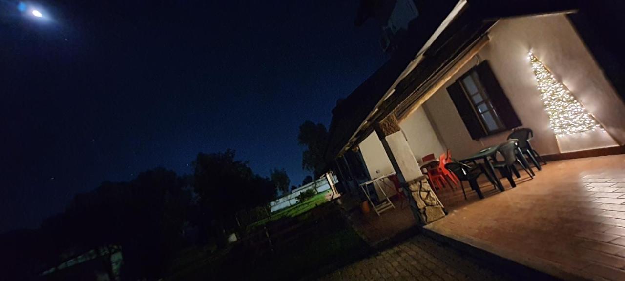 B&B Tenuta Di Vado Piano Nella Selva Di Circe Cerasella Bagian luar foto